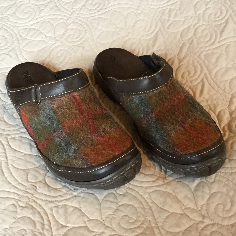Born Wool and Leather Clogs, size 8